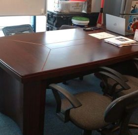 BÀN GHẾ VĂN PHÒNG 